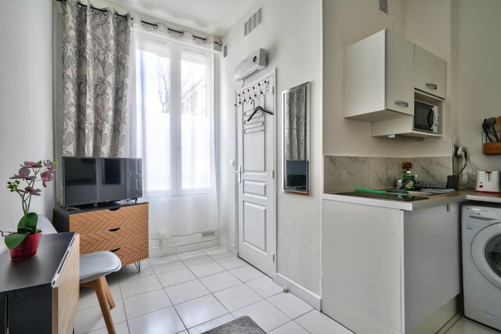 קלישי Magnificent Studio Near Paris מראה חיצוני תמונה