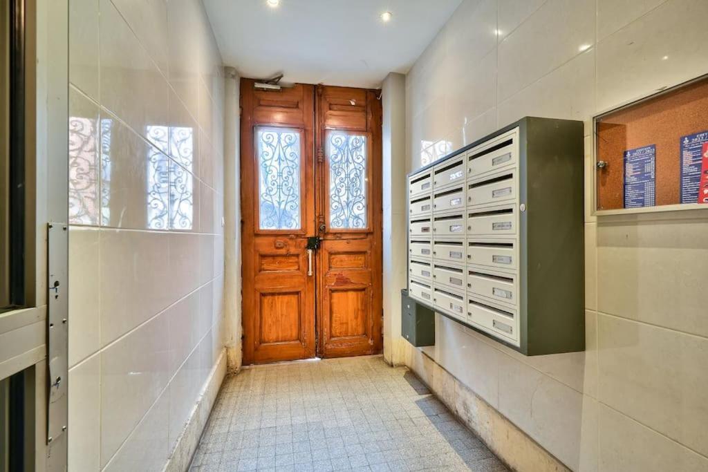 קלישי Magnificent Studio Near Paris מראה חיצוני תמונה